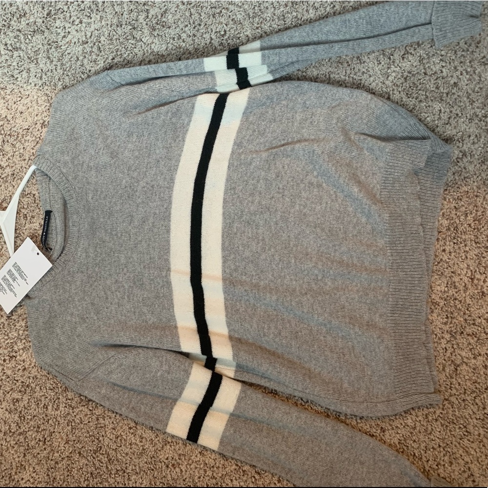 Brandy Melville Sweater